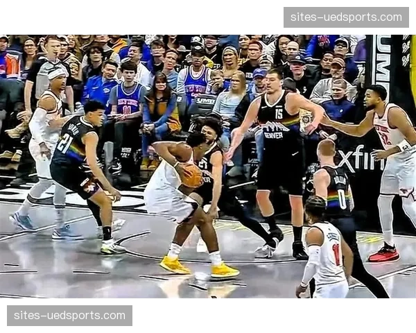 掘金穆雷脚踝扭伤提前退赛 卫冕冠军完整阵容梦碎高原主场